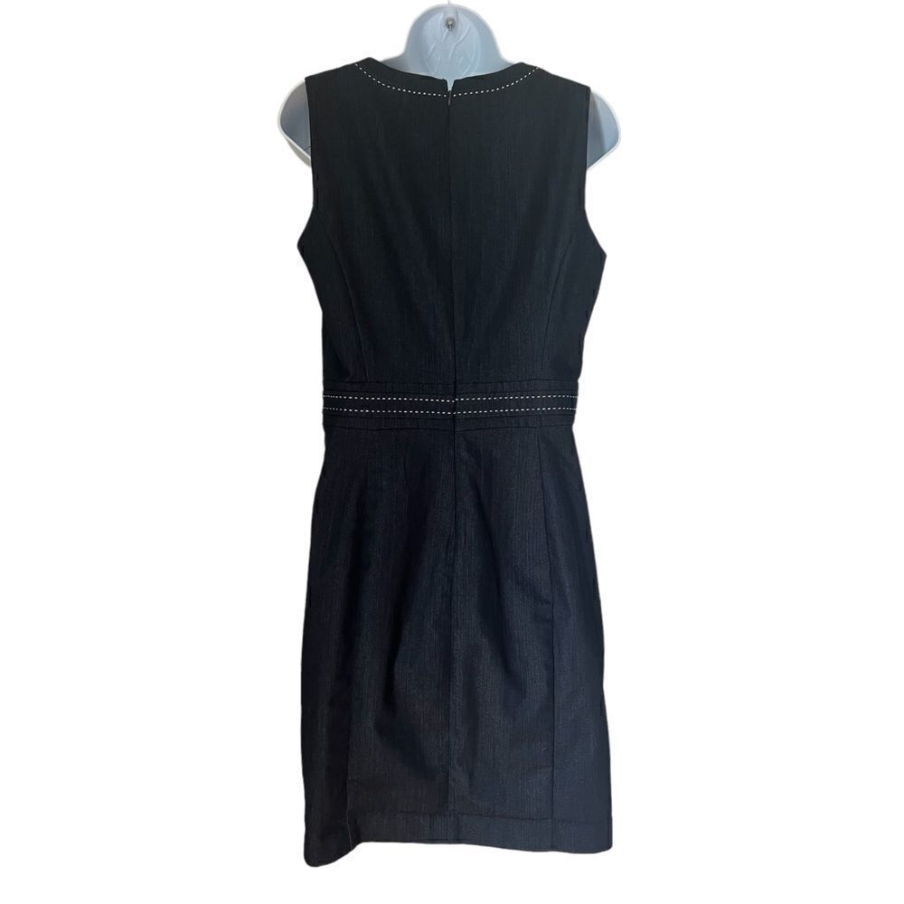 NY&CO New York and Company Denim Blue Jean Sheath Sleeveless Dress sz 8 - Picture 5 of 9